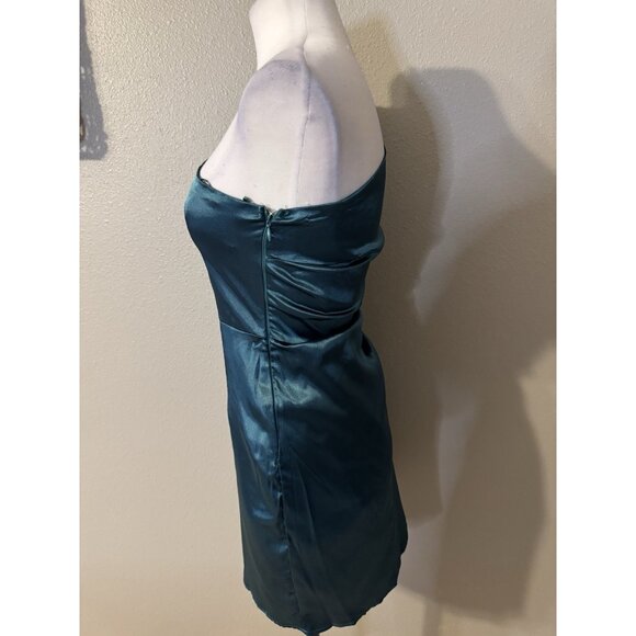 Lena Green Dress Small One Shoulder Satin Sleeveless Party Wedding Guest NEW - Picture 3 of 11